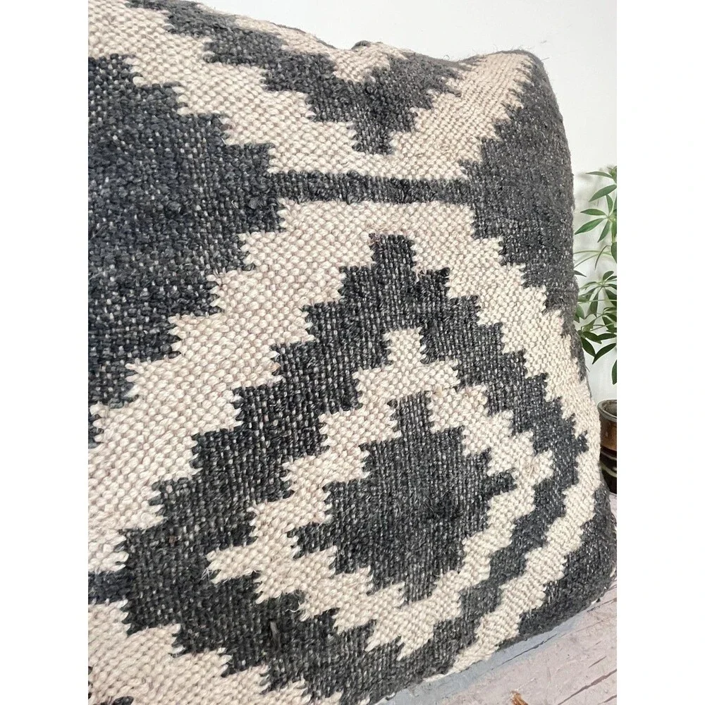 Vintage Bohemian Geometric Design Jute Linen Woven Throw Pillow 20”x 20” Modern